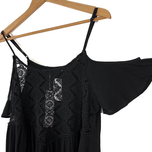 LF Millau Women’s Size Small Black Lace Sheer Bodice Cold Shoulder Mini Dress - Picture 5 of 12